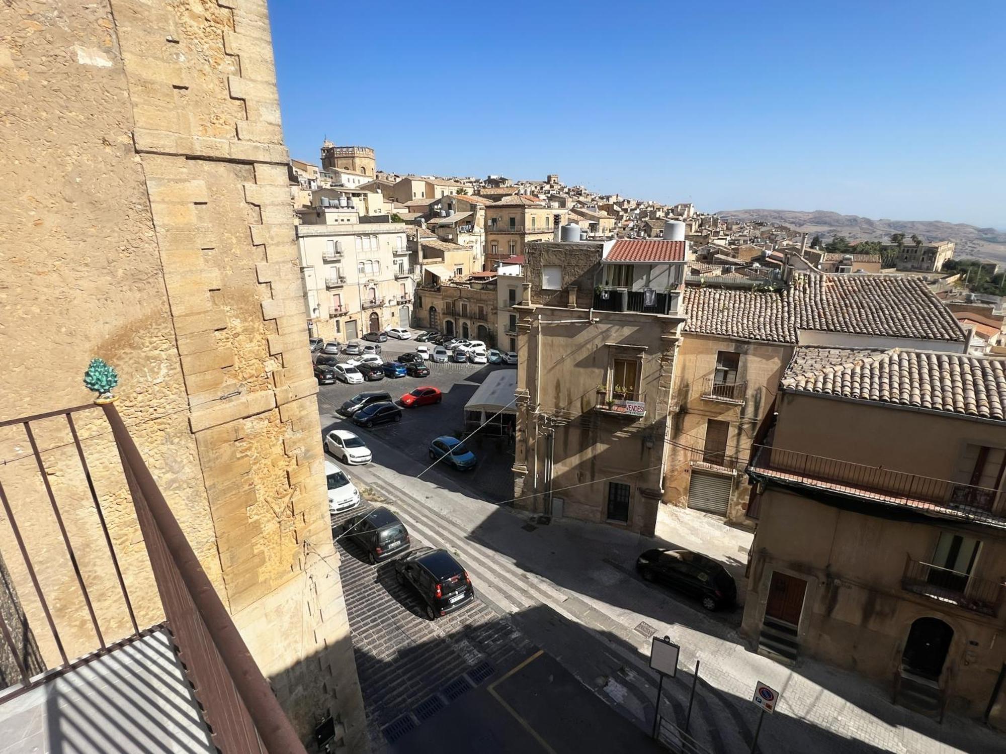 Al Centro Storico Bed and Breakfast Caltagirone Eksteriør billede