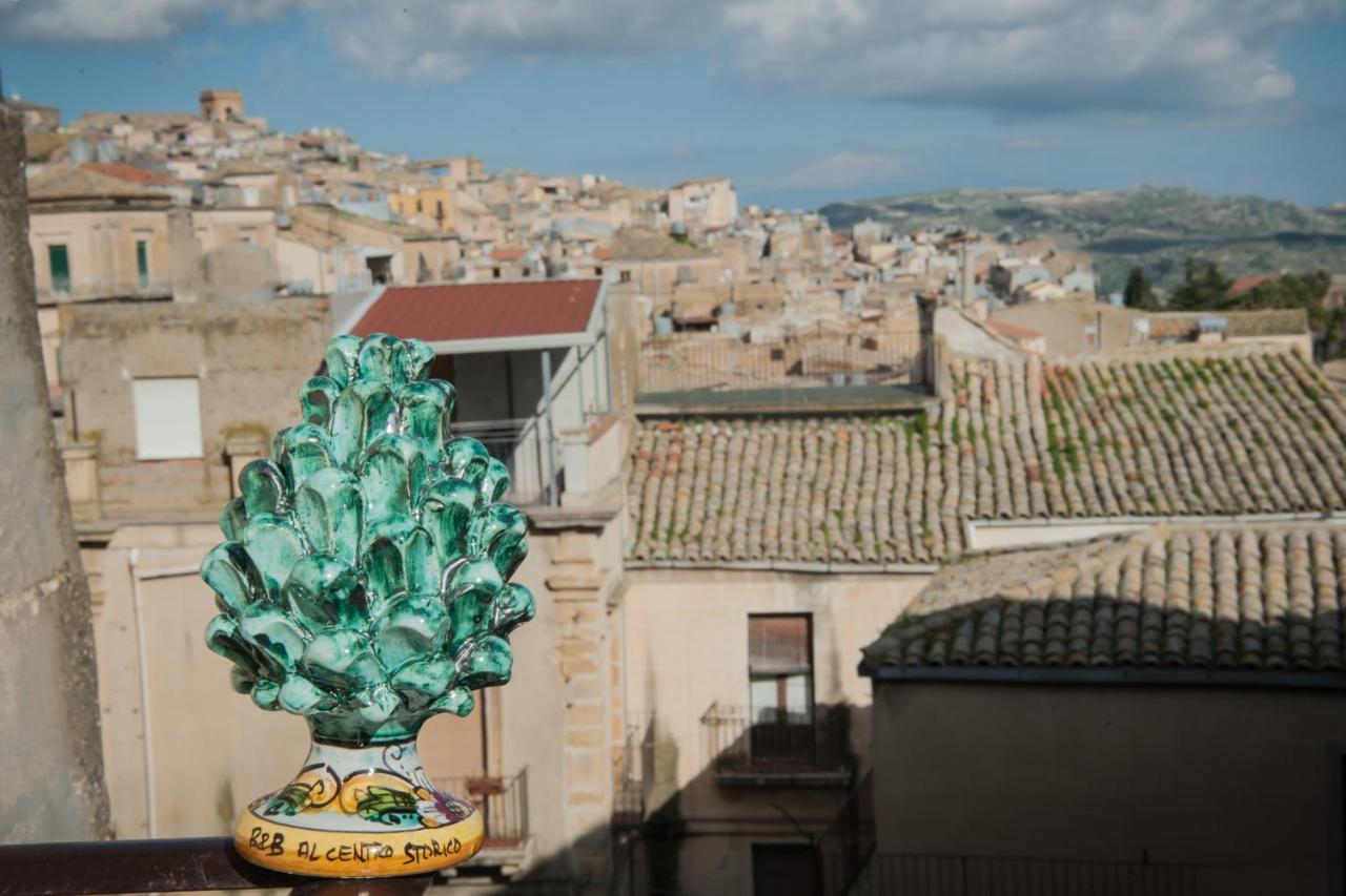 Al Centro Storico Bed and Breakfast Caltagirone Eksteriør billede